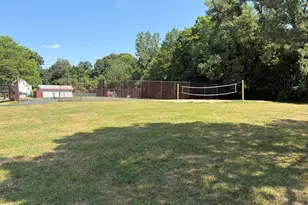 7 Weld St, Framingham, MA 01702 - Photo 22