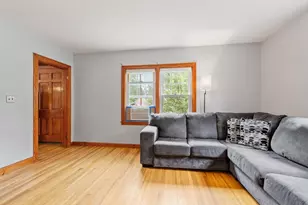 35 Natick St, Lunenburg, MA 01462 - Photo 10