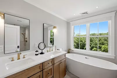 635 Santuit-Newtown Rd, Barnstable, MA 02648 - Photo 20