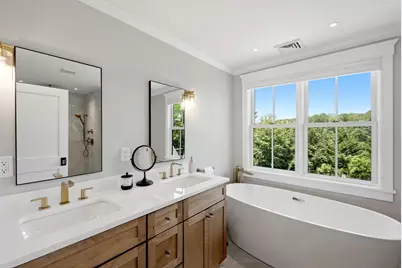 635 Santuit-Newtown Rd, Barnstable, MA 02648 - Photo 20