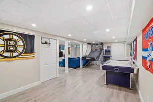 238 Mitchell G Dr, Tewksbury, MA 01876 - Photo 32