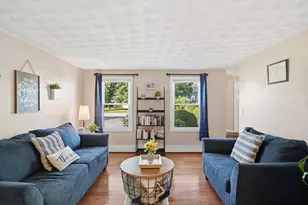 238 Mitchell G Dr, Tewksbury, MA 01876 - Photo 4
