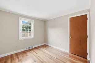 100 Marilyn, Holliston, MA 01746 - Photo 26