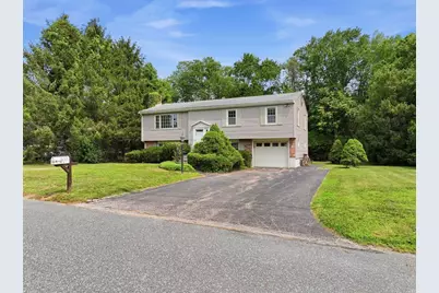 100 Marilyn, Holliston, MA 01746 - Photo 2