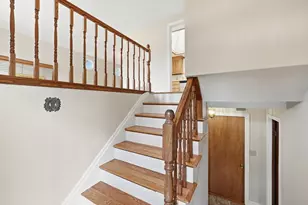 100 Marilyn, Holliston, MA 01746 - Photo 4