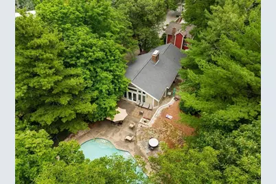 10 Rafferty Rd, Stoneham, MA 02180 - Photo 8