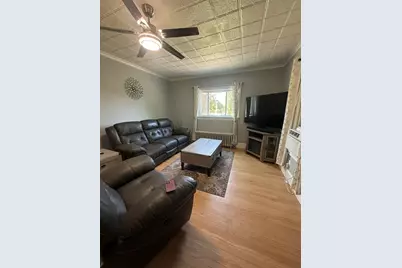 79 Academy, Chicopee, MA 01020 - Photo 10
