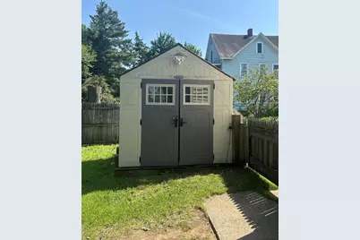 79 Academy, Chicopee, MA 01020 - Photo 30