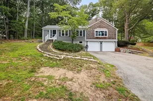 10 Flint Locke Dr, Duxbury, MA 02332 - Photo 32