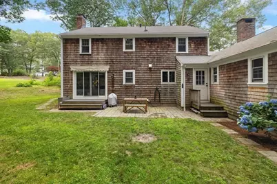 10 Flint Locke Dr, Duxbury, MA 02332 - Photo 38