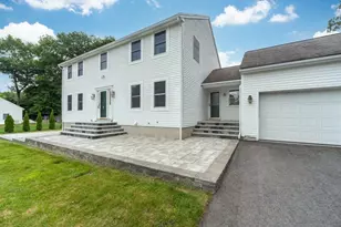 65 Tiffany Dr, Randolph, MA 02368 - Photo 2