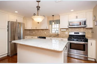 51 Freeman Ave, Sandwich, MA 02563 - Photo 6