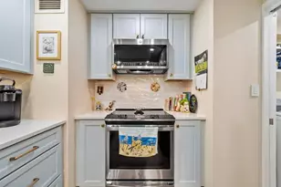40 Village Rd, Middleton, MA 01949 - Photo 16