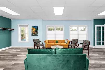 233 W Central St #1, Franklin, MA 02038 - Photo 6