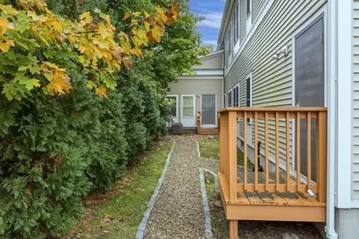 233 W Central St #1, Franklin, MA 02038 - Photo 34