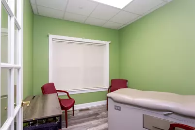 233 W Central St #1, Franklin, MA 02038 - Photo 14