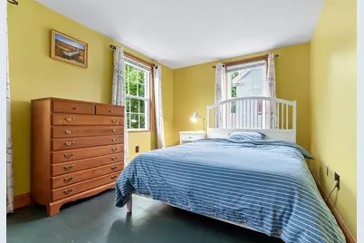 28 Grove St, Salem, MA 01970 - Photo 24