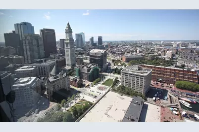 65 India Row #35C, Boston, MA 02110 - Photo 2