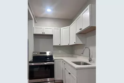 18 Church St #1, Haverhill, MA 01835 - Photo 8