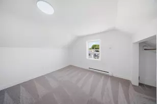 13 Hilton St, Framingham, MA 01702 - Photo 12
