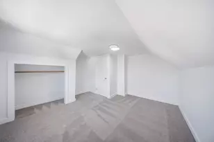 13 Hilton St, Framingham, MA 01702 - Photo 8