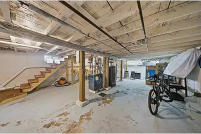 13 Hilton St, Framingham, MA 01702 - Photo 32