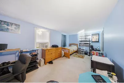 13 Hilton St, Framingham, MA 01702 - Photo 24