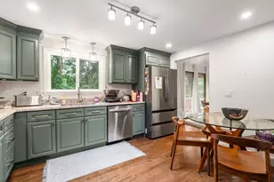 34 Parker Rd, Framingham, MA 01702 - Photo 2