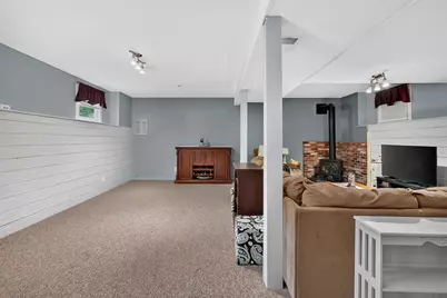 12 Clearwater Dr, Plymouth, MA 02360 - Photo 22