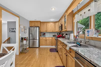 12 Clearwater Dr, Plymouth, MA 02360 - Photo 4