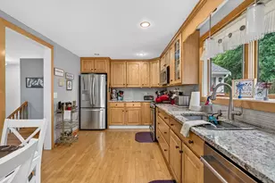 12 Clearwater Dr, Plymouth, MA 02360 - Photo 4
