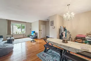573 Washington St, Brookline, MA 02446 - Photo 6