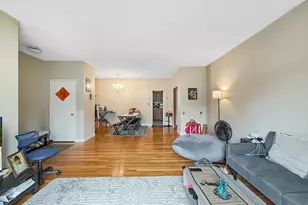 573 Washington St, Brookline, MA 02446 - Photo 2