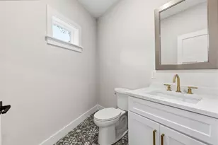 35 Miller Ave, Framingham, MA 01702 - Photo 20