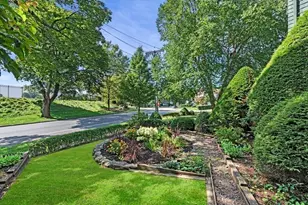 141 Oakley Rd, Belmont, MA 02478 - Photo 20