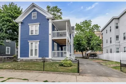 15 Hanover St, Lynn, MA 01902 - Photo 2