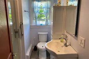 12 Baker Ave, Fairhaven, MA 02719 - Photo 8