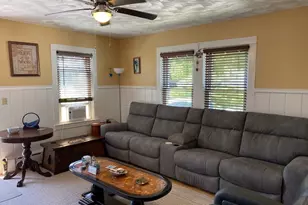 12 Baker Ave, Fairhaven, MA 02719 - Photo 4