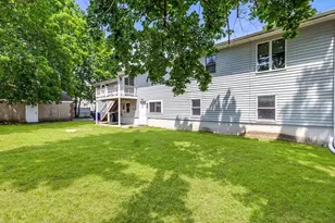 11 Main St, Wilmington, MA 01887 - Photo 2
