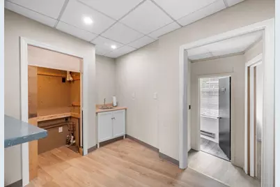 54 Pleasant, Newburyport, MA 01950 - Photo 12