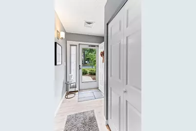 8 Teal Cir #8, Walpole, MA 02081 - Photo 6