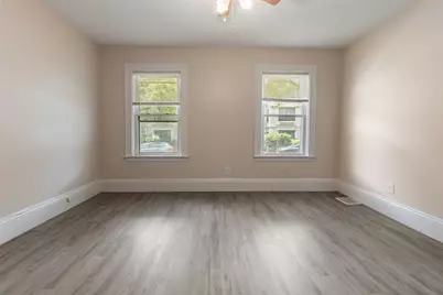 258-260 Cypress, Brookline, MA 02445 - Photo 8