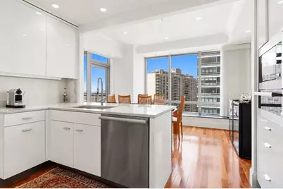 2 Avery Street #21E, Boston, MA 02111 - Photo 8