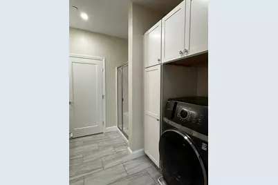 408 Suffolk St #0, Lowell, MA 01854 - Photo 6