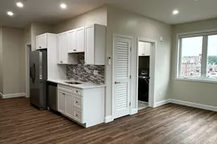 408 Suffolk St, Lowell, MA 01854 - Photo 2