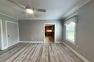 134 Peck St, Franklin, MA 02038 - Photo 4