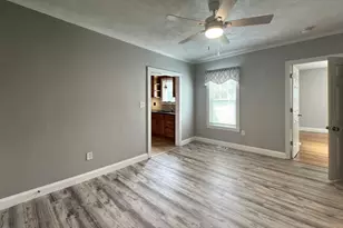134 Peck St, Franklin, MA 02038 - Photo 2