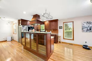7 Margaret Dr, Wilbraham, MA 01095 - Photo 6