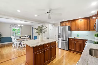 97 Hartwell Rd, Bedford, MA 01730 - Photo 4