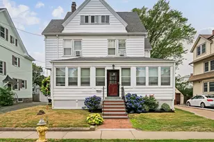 118 E Elm Ave, Quincy, MA 02170 - Photo 1